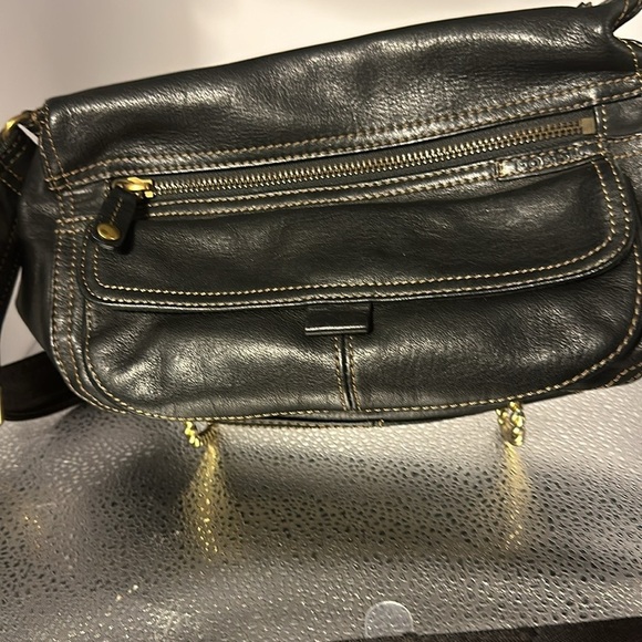 Fossil handbag. An excellent used condition has many compartments.​ - Picture 2 of 8